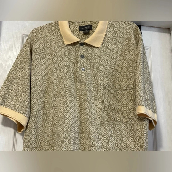 Van Heusen Short Sleeved Collared Shirt , Yellow with designs - Picture 6 of 6